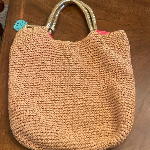 Lilly Pulitzer straw tote - Picture 6 of 11
